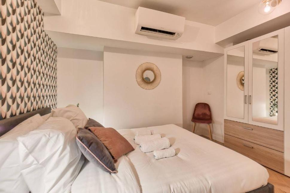 Appartement Familial Proche Arc De Triomphe - 8p Parijs